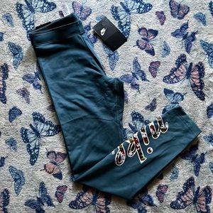 Nike Casual Leggings (XS)